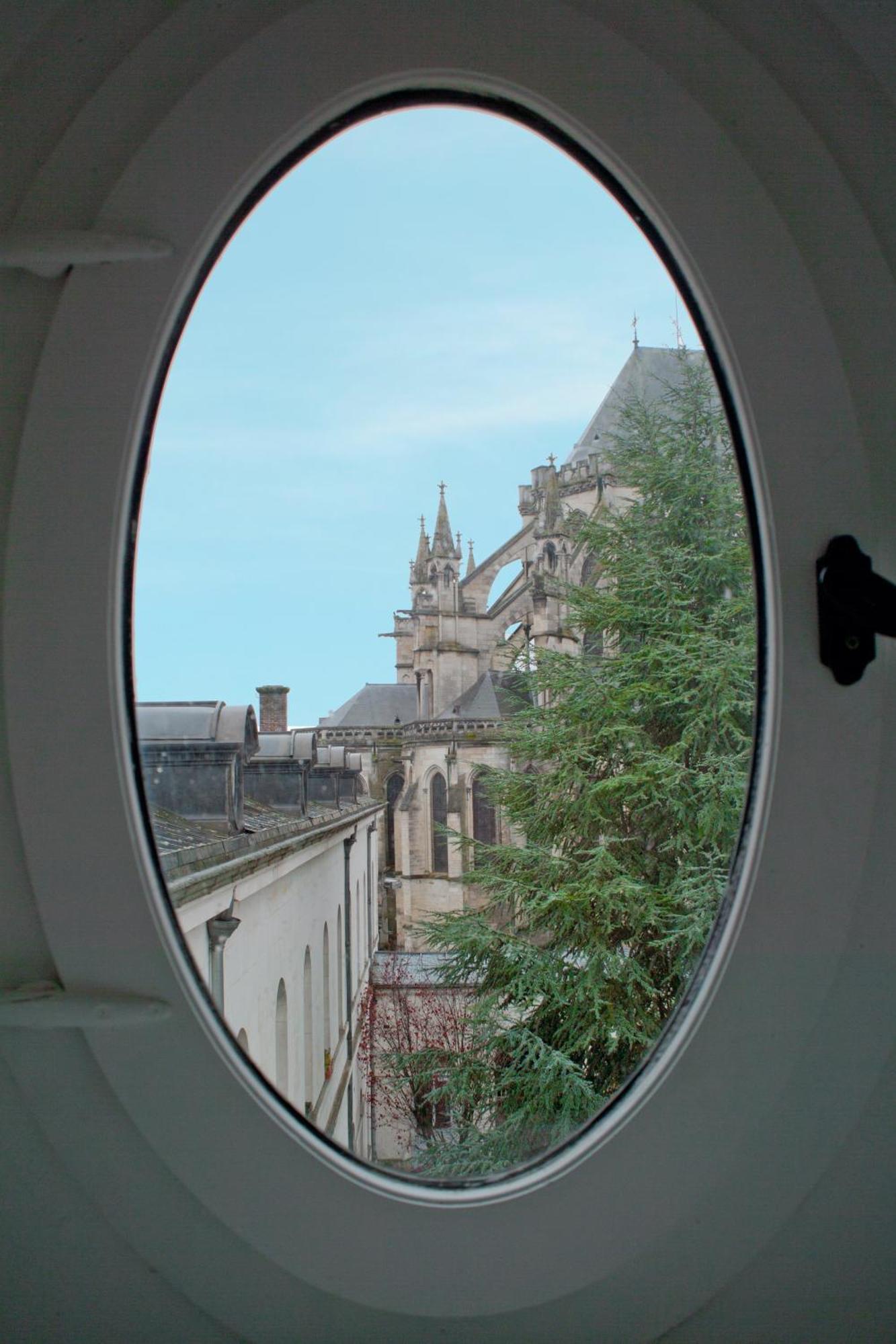 Le Saint Nicolas Troyes Dış mekan fotoğraf